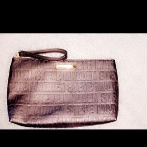 Steve Madden wristlet
